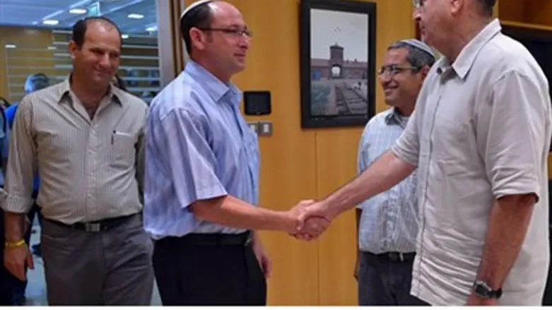 Fathers with Yaalon.