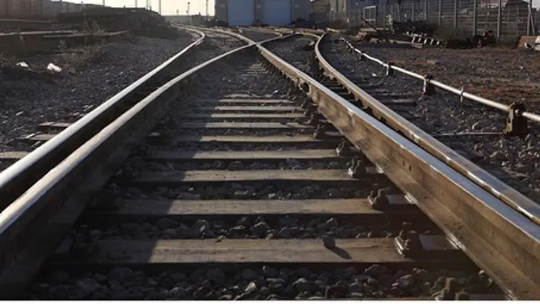 Traintracks