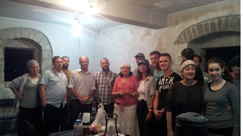 Dedicating Givat Oz