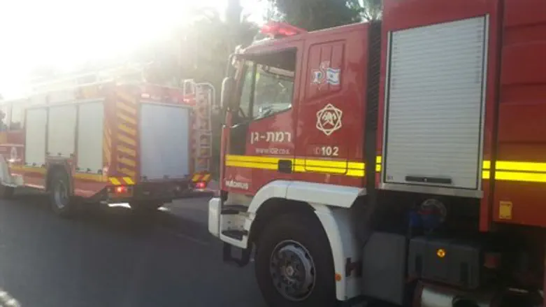 כבאיות מרמת גן בדרך לשריפה בירושלים