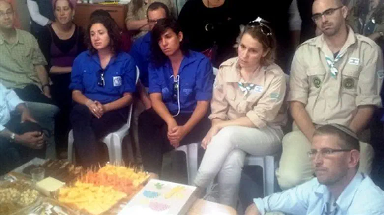 בניחום אבלים