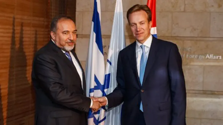 Norwegian Foreign Minister Borge Brende with