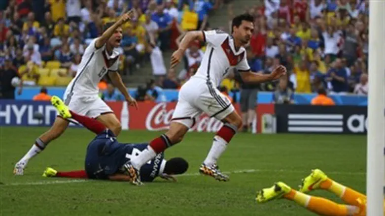 שחקני גרמניה חוגגים