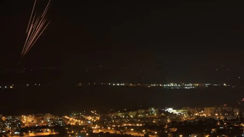 Rockets from Gaza seen over central Israel