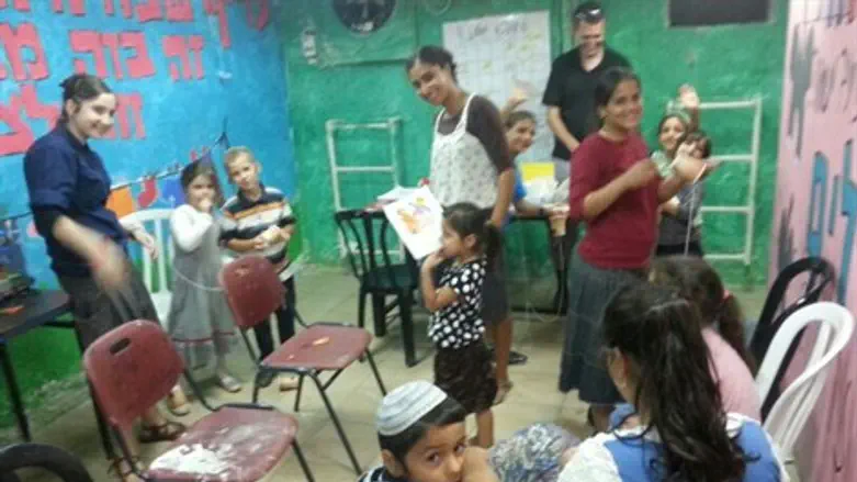 פעילות במקלט בשדרות