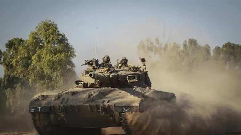 IDF tank near Gaza border