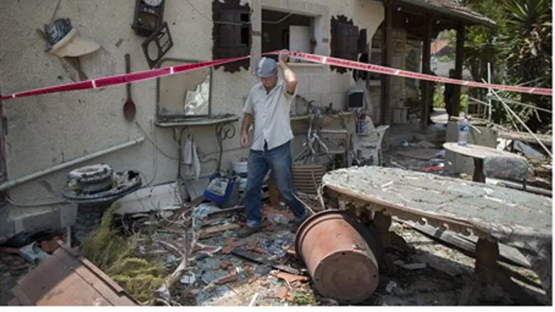 Israeli house destroyed by rocket strike in c