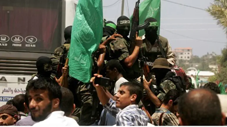 Боевики группировки ХАМАС. Иллюстрация