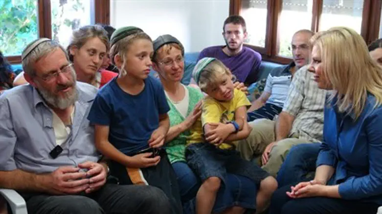 שרה נתניהו בקרית ארבע