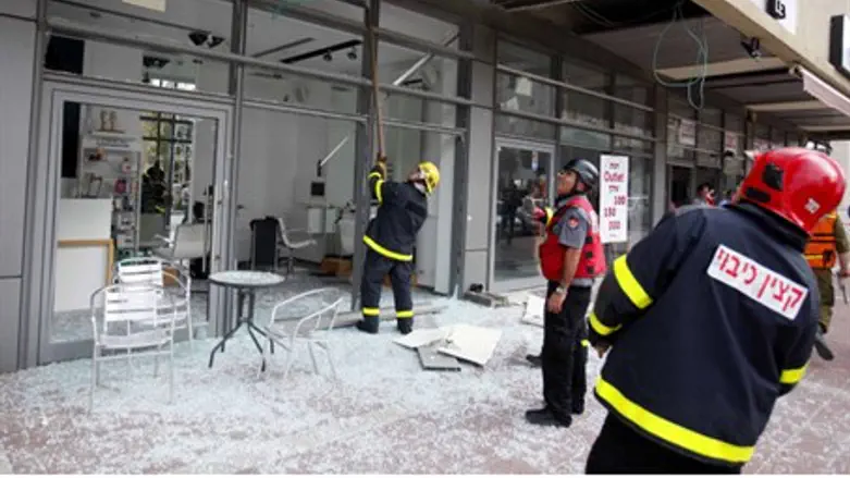 Адшод: место ракетного обстрела