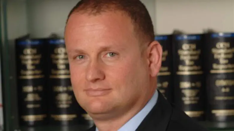 ימונה. הראל לוקר