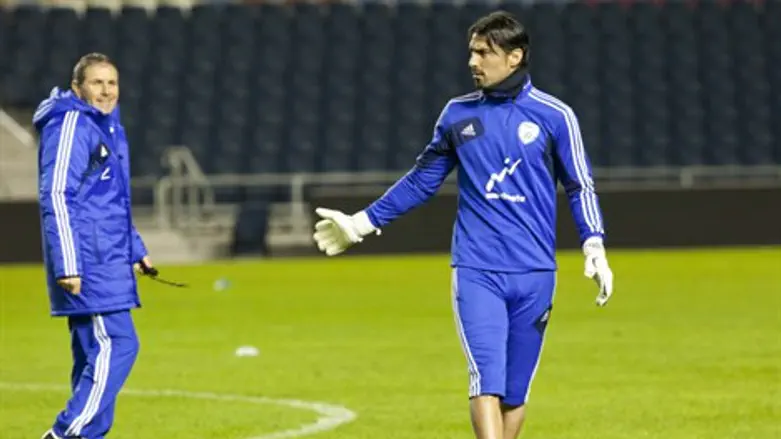 אוואט וגוטמן. במדי הנבחרת