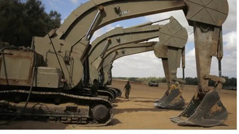 IDF excavators in Gaza
