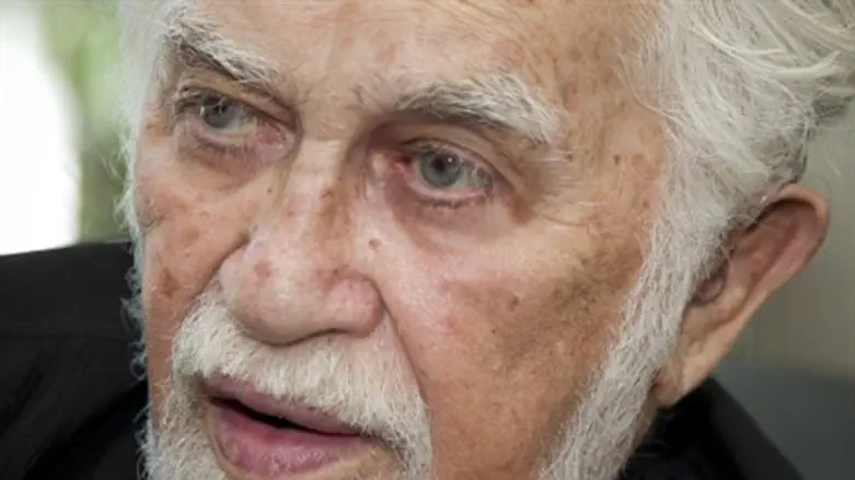 סגר מעגל. שמואל עצמון.