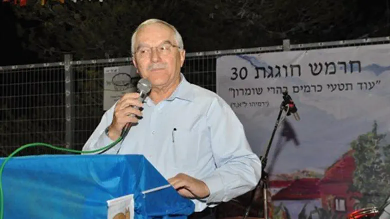 Яир Шамир на празднике в Хермеше