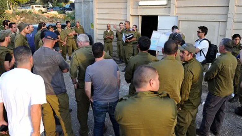 חיילי מילואים מילואימניקים