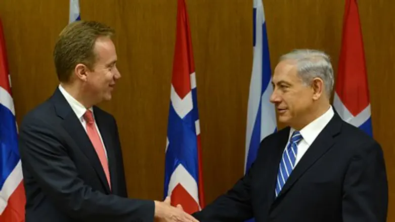 Norweigan FM Borger Brende and Binyamin Netan
