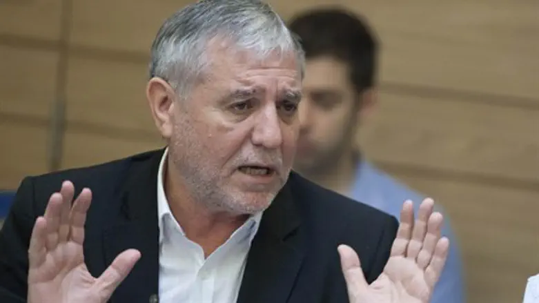 לדאוג לצרכים הנכונים. השר כהן