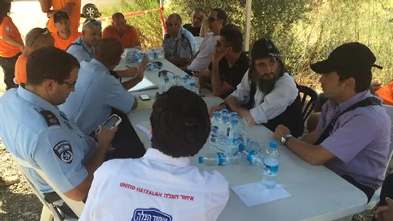 החיפושים אחר אהרון סופר