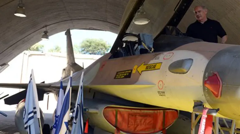 ראש הממשלה בנימין נתניהו בחצרים