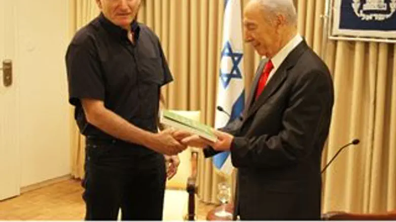 ירידה במס' הקבילות. פרס ובריק