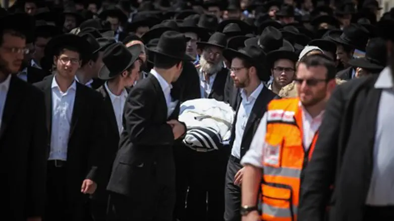 הללוויה של אהרון סופר