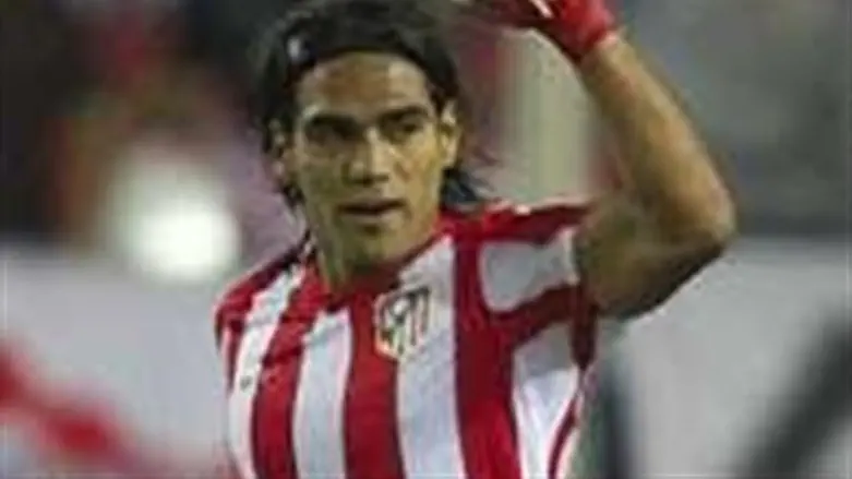 פלקאו. במדי אתלטיקו מדריד