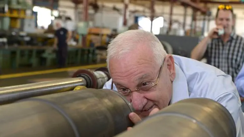 ריבלין בתעשייה הצבאית