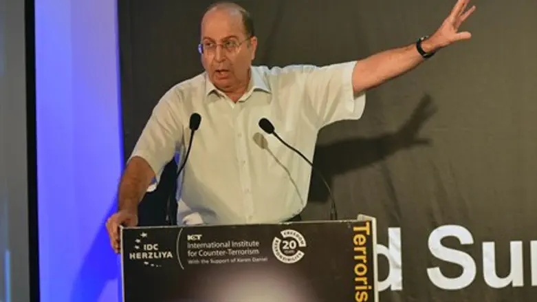 Defense Minister Moshe Ya'alon