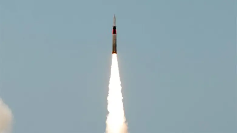 ניסוי ב''חץ''. ארכיון