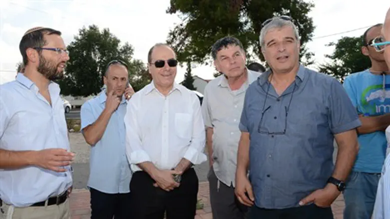 סילבן שלום במועצת בנימין