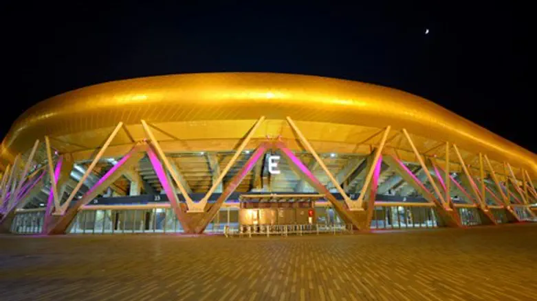 סמי עופר. במבט לילי