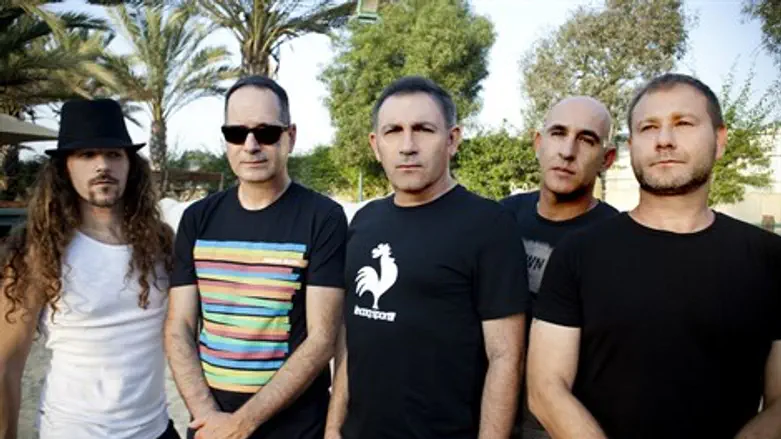 להקת אתניקס