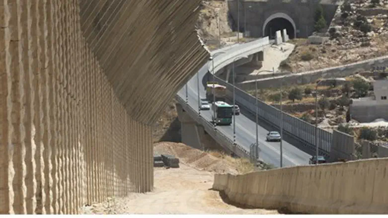 Gush Etzion security barrier (file)
