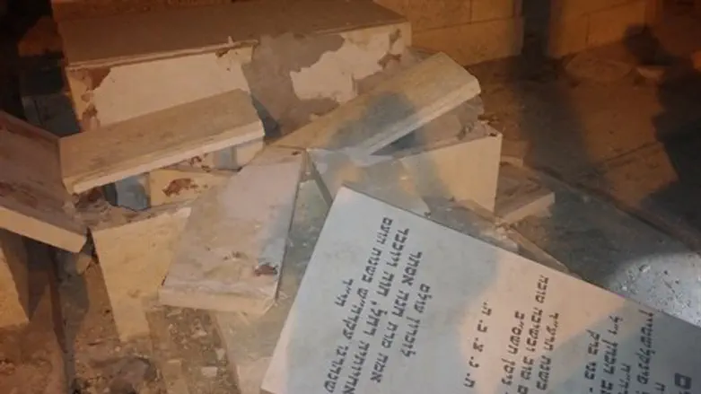 ממראות ההרס בהר הזיתים