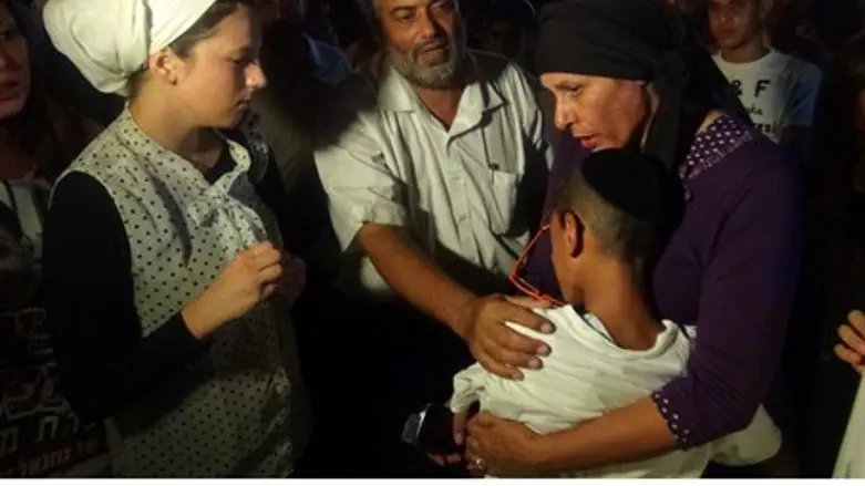 בני משפחתו של נתנאל עראמי