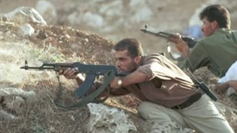 שוב מאיימים