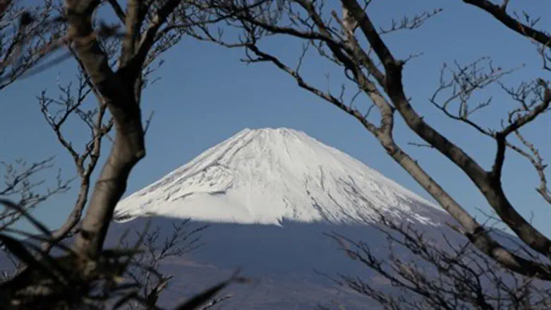 Mt. Fuji, symbol of Japan (file)
