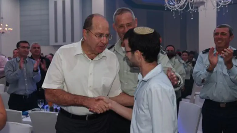 מצדיעים לפצועי צה"ל