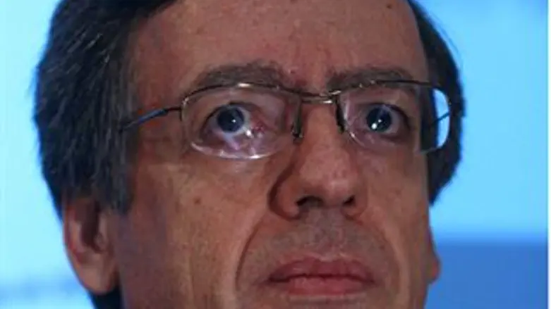 במדינה מתוקנת. מזוז