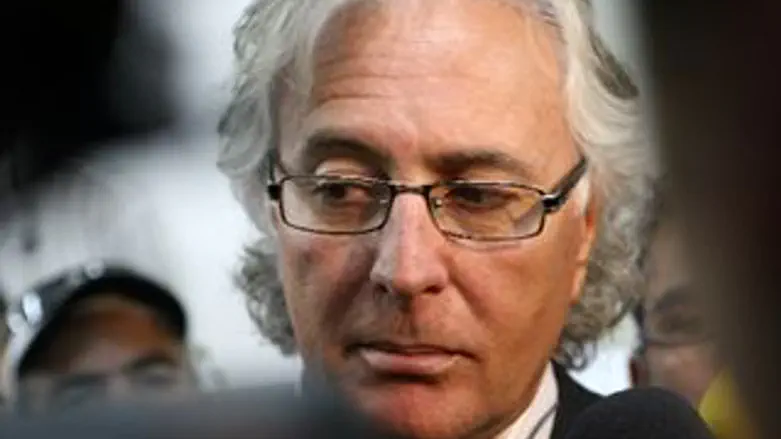 יתפטר? עו"ד ציון אמיר