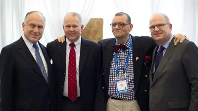 Christian, Jewish Leaders: Save ME Christians