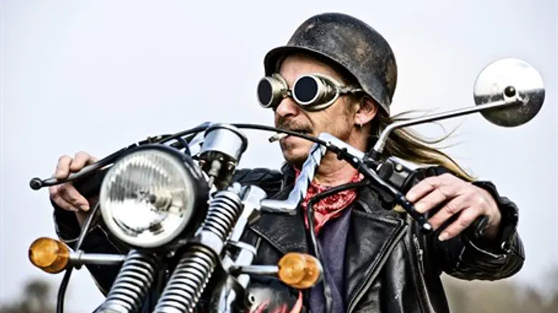 Biker (illustration)