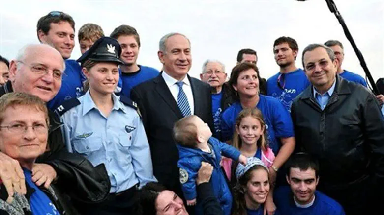 תמר עם נתניהו וברק