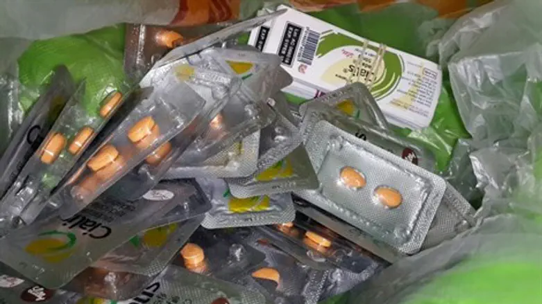 חלק מהכדורים המזויפים