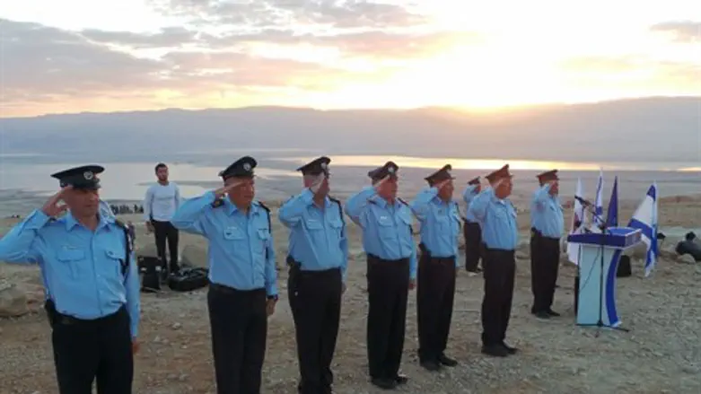 הטקס. הבוקר