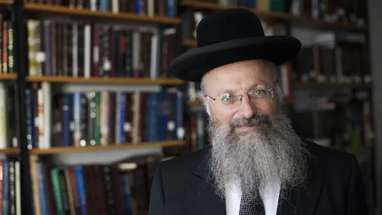 היועמ"ש פנה. הרב אליהו