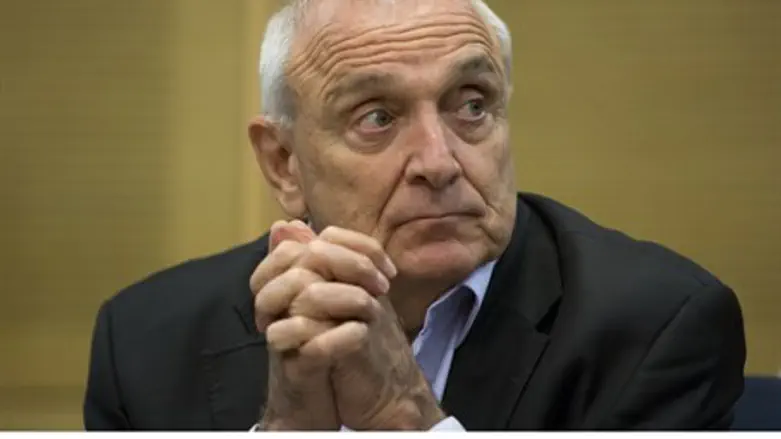Internal Security Minister, Yitzhak Aharonovi