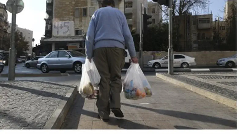Plastic bags, on their way out?
