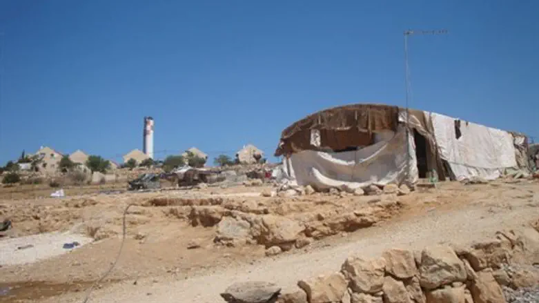 המאחז הבדואי ליד היישוב כרמל